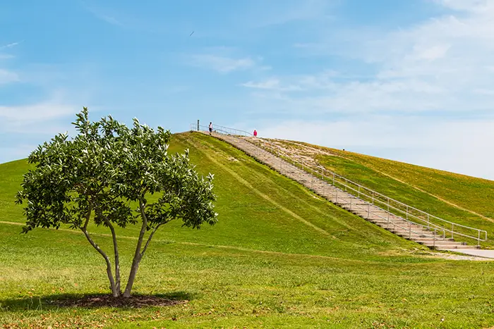 Virginia Beach - Mount Trashmore.webp